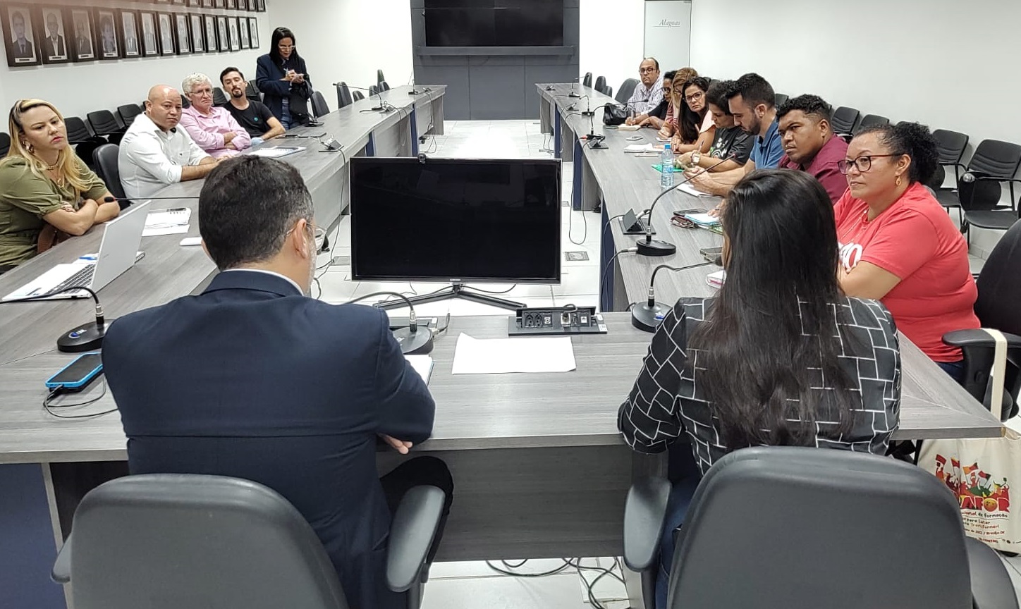 49d06383-320c-48a1-952b-461c3dbb0fb1