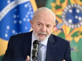 Governo Lula anuncia reajuste de 15% para o Bolsa Família
