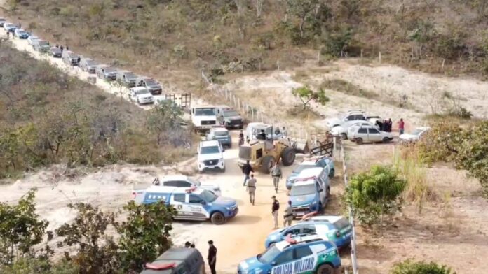 dad0bd79-desocupacao