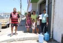 Moradores de Jaraguá protestam contra a BRK