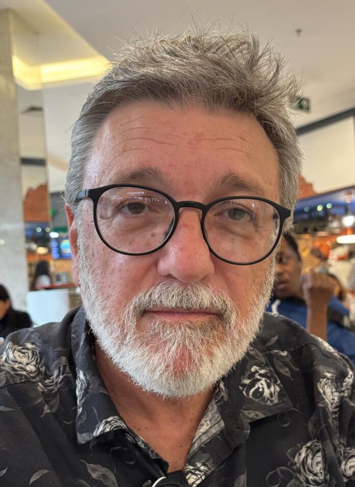 318ef401-10c3-4cda-8157-5ae76b1dc8db