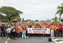 Petroleiros não aceitam nova proposta da Petrobras e greve entra no oitavo dia