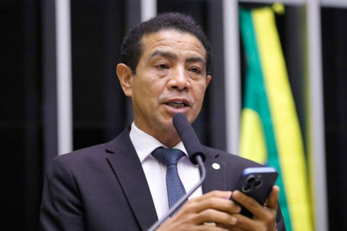 pastor-gil-11-09-2025-1