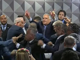 CPMI do INSS rejeita relatório que blindava bolsonaristas