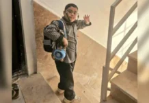 Foto mostra menino se despedindo da mãe antes de ser morto pelos EUA em ataque no Irã