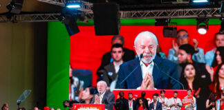 Lula critica guerras e afirma que Iraque, Líbia, Gaza e Irã foram alvo de “mentiras”
