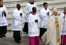 Em ato histórico, papa pede perdão pelo envolvimento da Igreja na escravidão