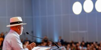 Governo Lula lança linha de crédito de 30 bilhões para motoristas de aplicativos e taxistas