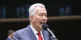 Paulão fica: deputado reconquista o mandato no TSE