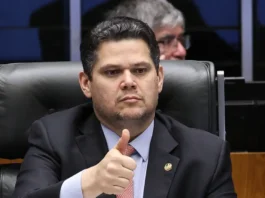 Senado trava votação do fim da escala 6×1 e prejudica milhões de trabalhadores