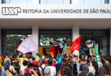 Estudantes da USP decidem encerrar greve após 54 dias