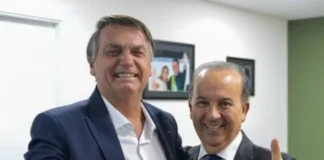 PF investiga possível interferência do governador de SC em investigação de caixa 2