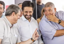 Operação prende o bolsonarista Milton Leite e investiga avanço do PCC sobre transporte de SP