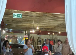 Jornalistas fazem ato em Maceió contra a judicialização da imprensa em Alagoas