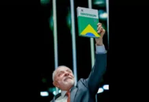 Lula promulga fim da escala 6×1 em sessão solene do Congresso